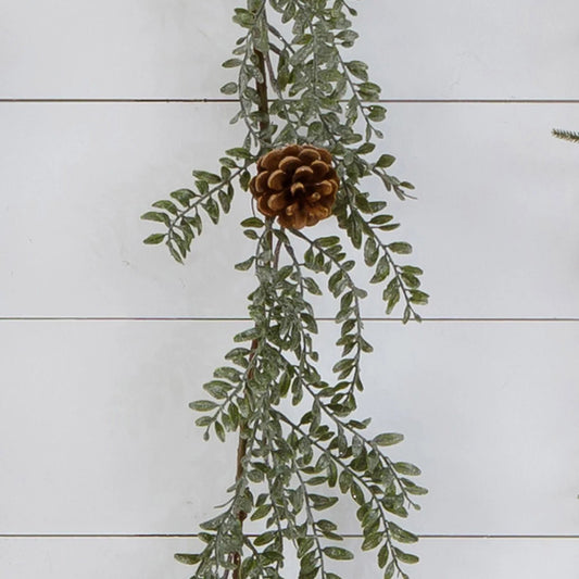 Frosted Boxwood 60" Garland - The Brass Bee