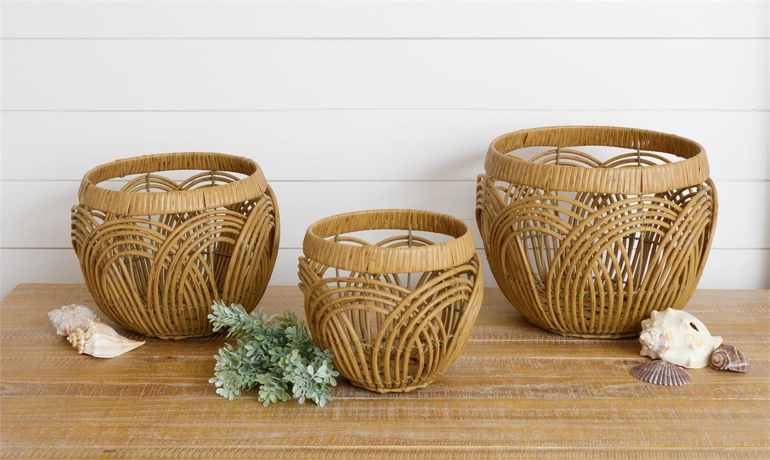 Round Woven Baskets - The Brass Bee